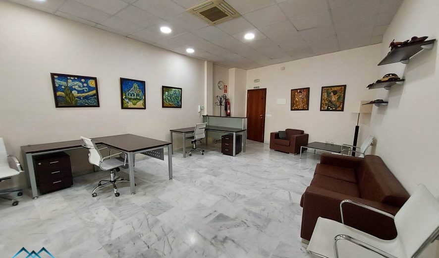 Local en Avda. de Arcos