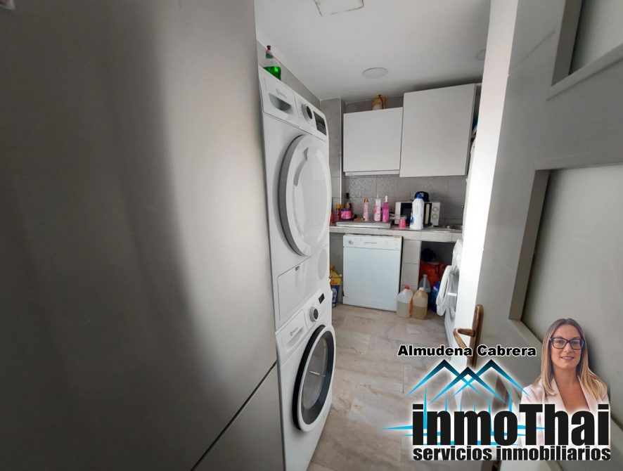 6ba2bdb0-dd36-4272-808d-d8061a228f77