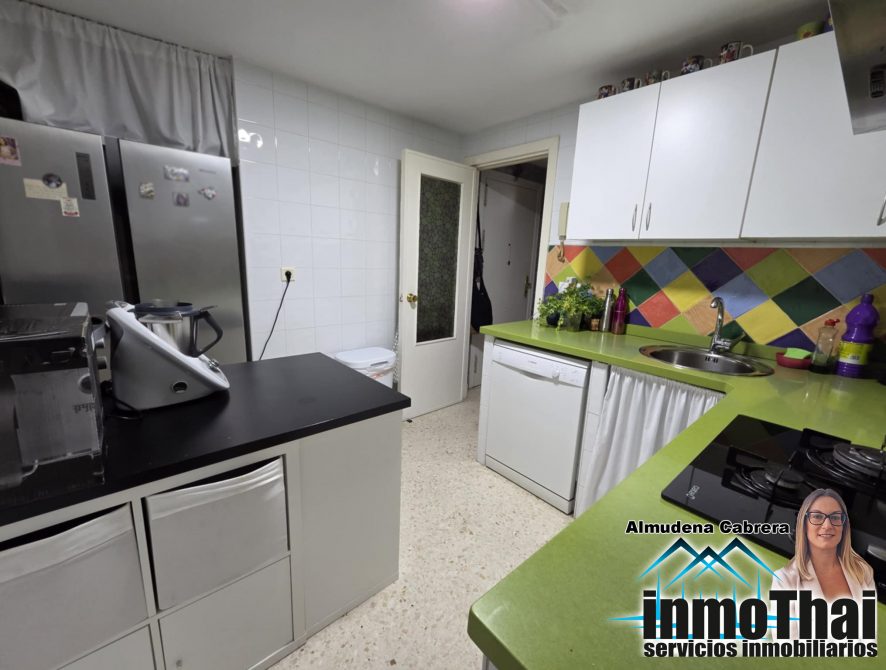 48c2e70c-0b71-4ef8-abb6-64fc25b4156a