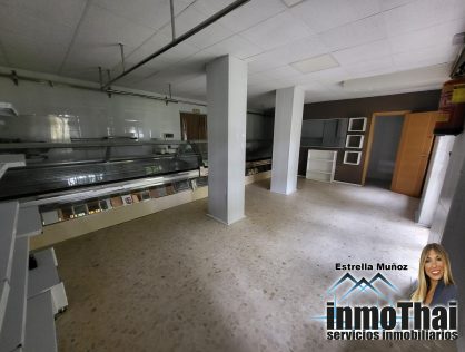 LOCAL EN VENTA EN AVENIDA DE ARCOS