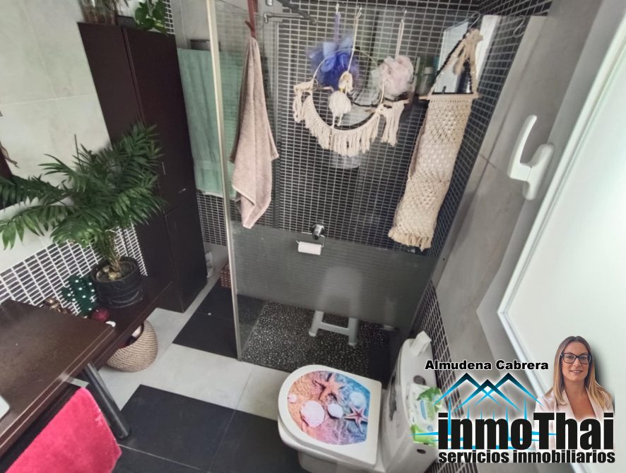 c35463bc-2222-496f-8a8e-d24aabb9bf5a