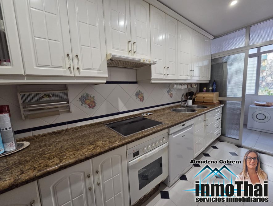 084ece7a-40cb-4494-a949-fe3ec8de8c47