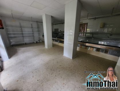 LOCAL EN VENTA EN AVENIDA DE ARCOS