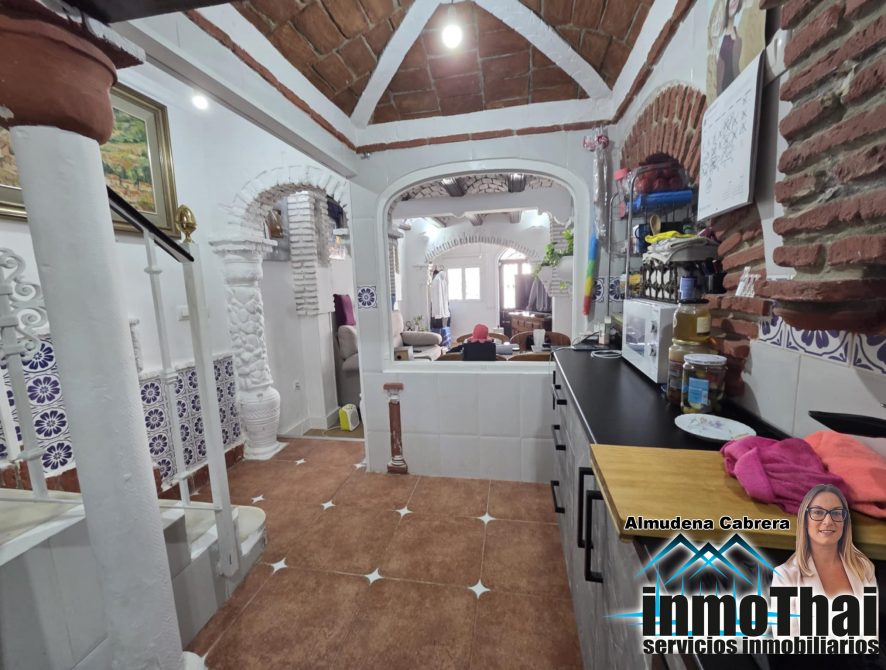 eaf45db7-2fe3-45f6-96fa-e39b62c2c1d8 (1)