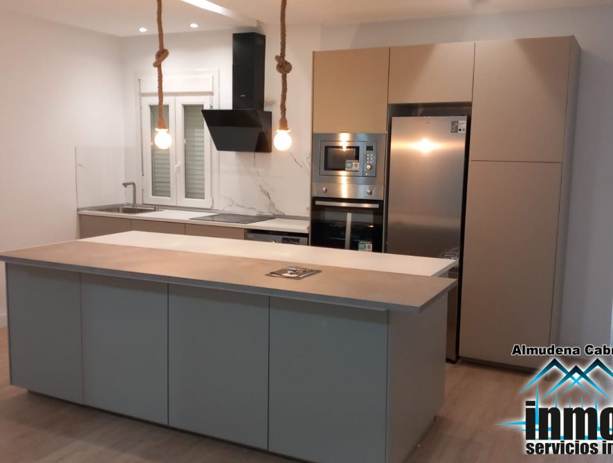 WhatsApp Image 2025-12-2at 13.57